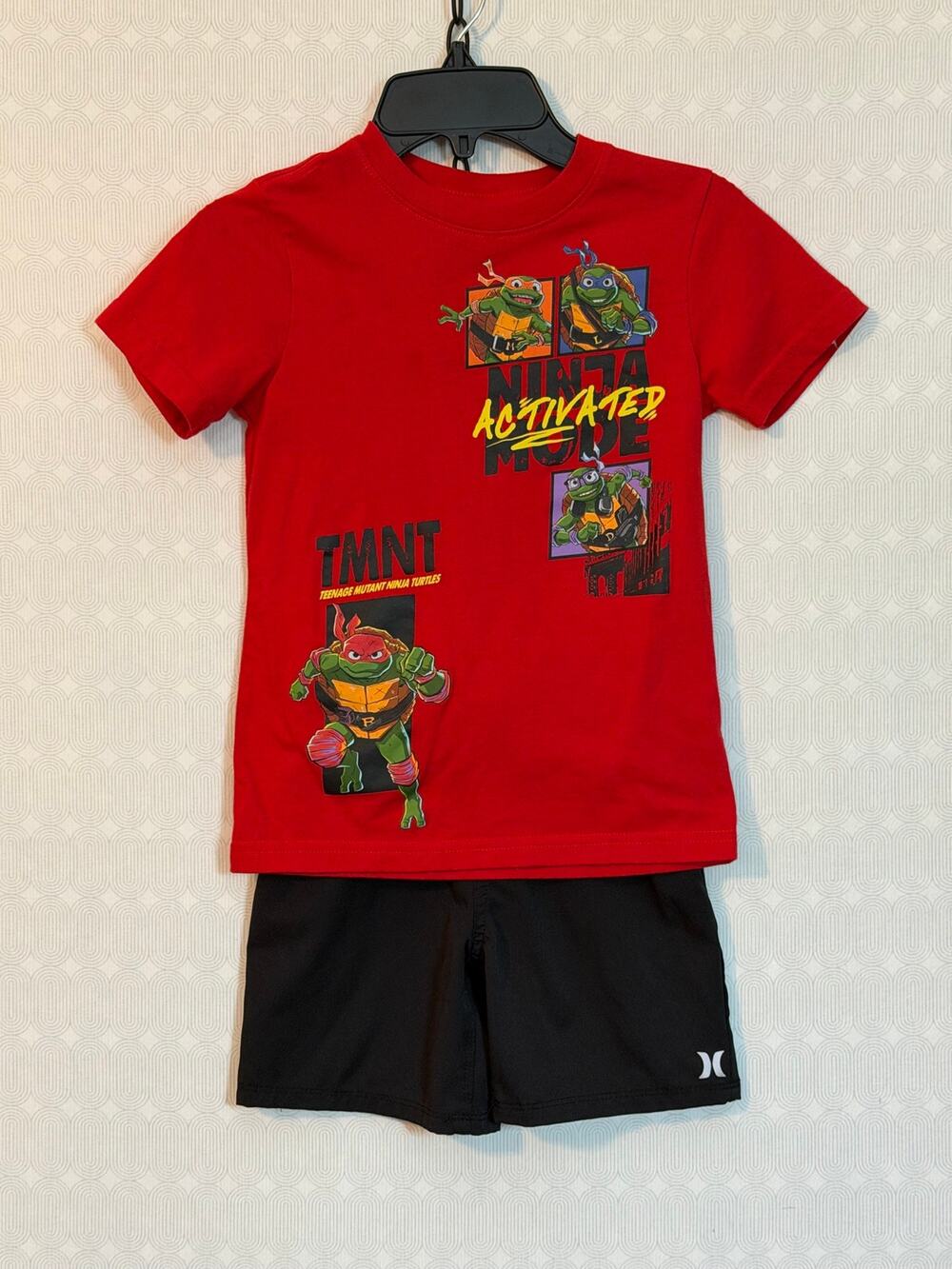 TMNT Boys XS (4/5) Ninja Turtles Red Tee & Hurley Black Shorts 2pc Set